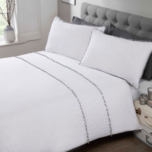 Luxurious Pom Pom White Duvet Cover Set