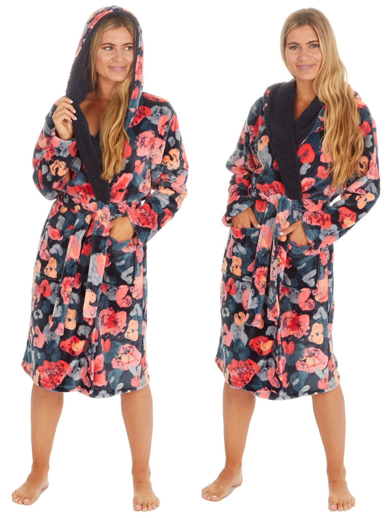 Ladies Super Soft Abstract Print Gowns Robes Wraps by Forever Dreaming Size Small - XL