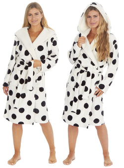 Ladies Spot Print Flannel Fleece Gown by Forever Dreaming Size Small - XL