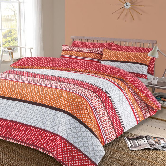 of Lola Red Duvet Set