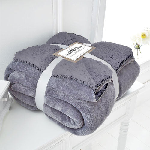 Sherpa Flannel Silver Bed Throw Size 150 x 200cm