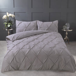 Highams Diamond Pintuck Pinch Pleat Silver Duvet Set