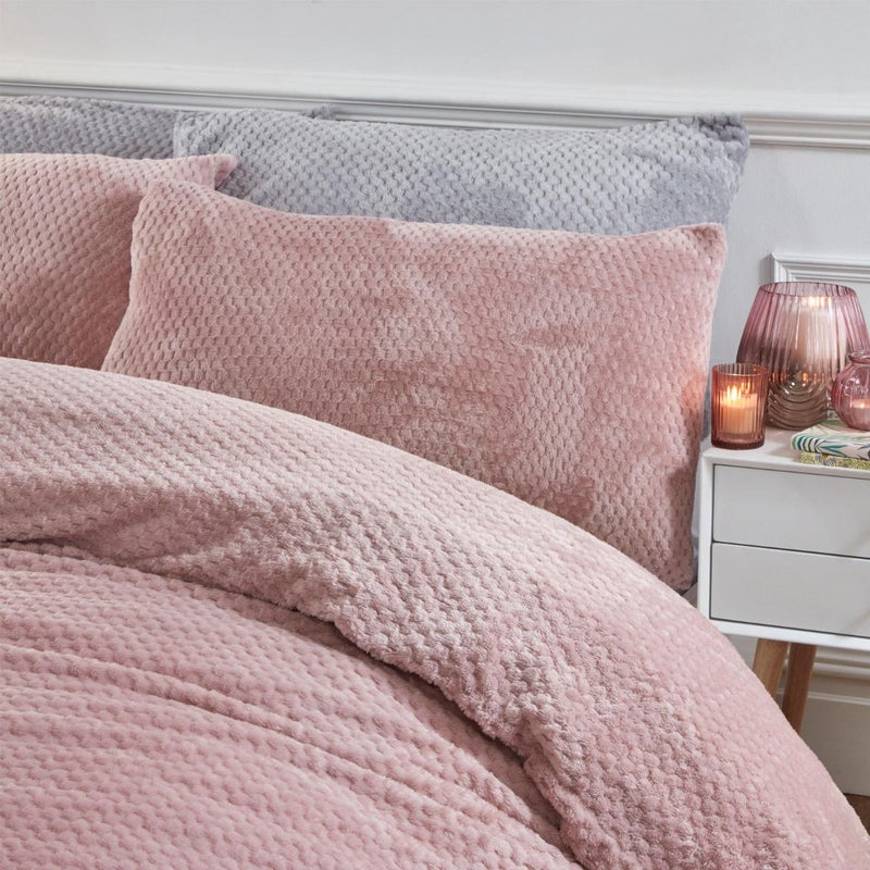 Brentfords Waffle Fleece Blush Pink Duvet Set