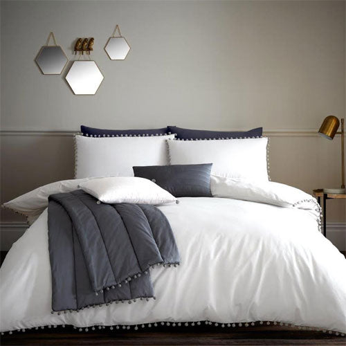 Luxury Pom Pom White Duvet Cover Set